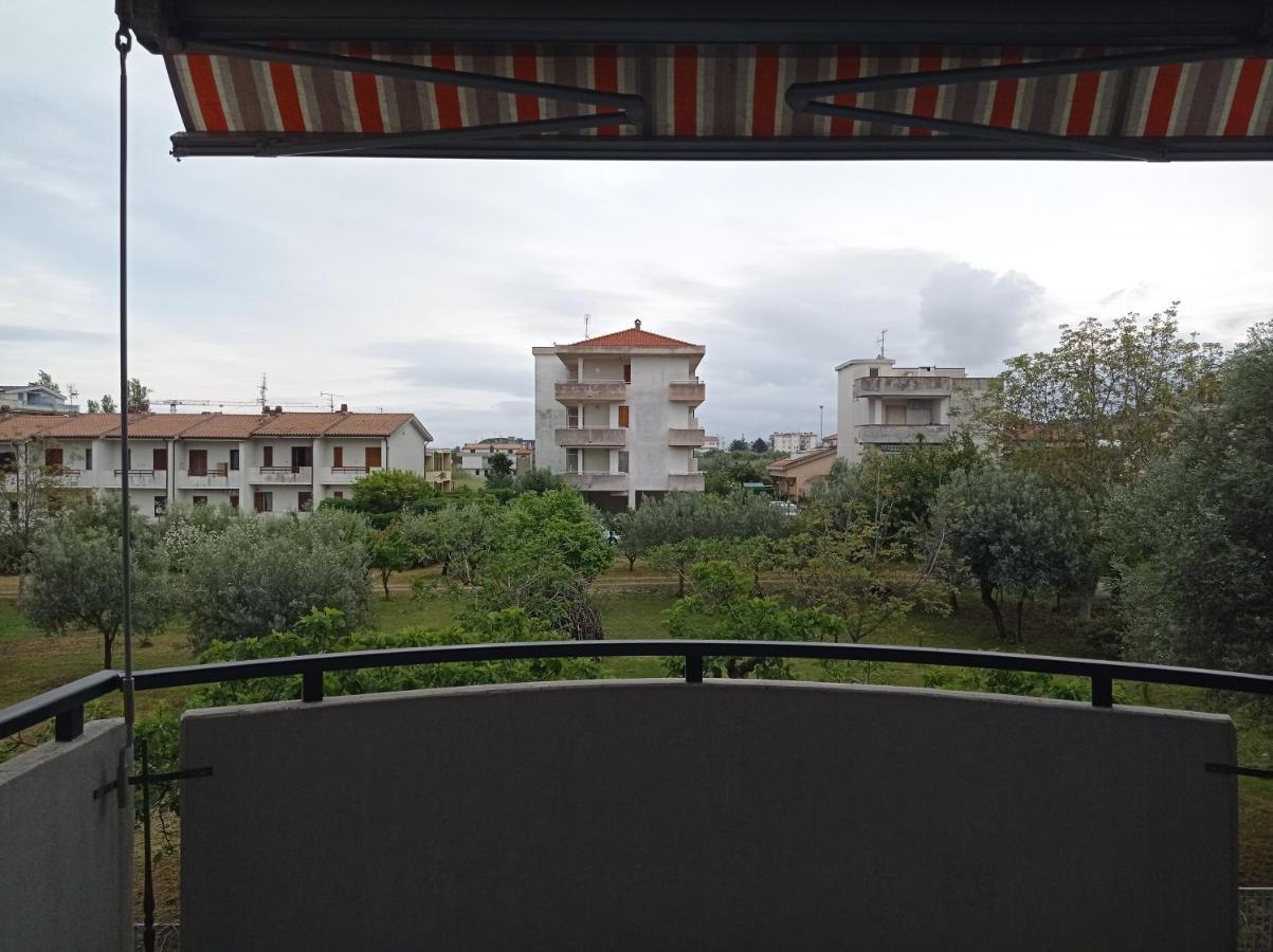 Appartamento tra mare e città Vasto Esterno foto